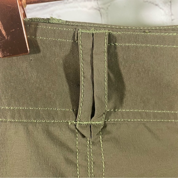 Sahalie Outdoor Athletic Skirt with Shorts Attached 16 - Picture 4 of 10